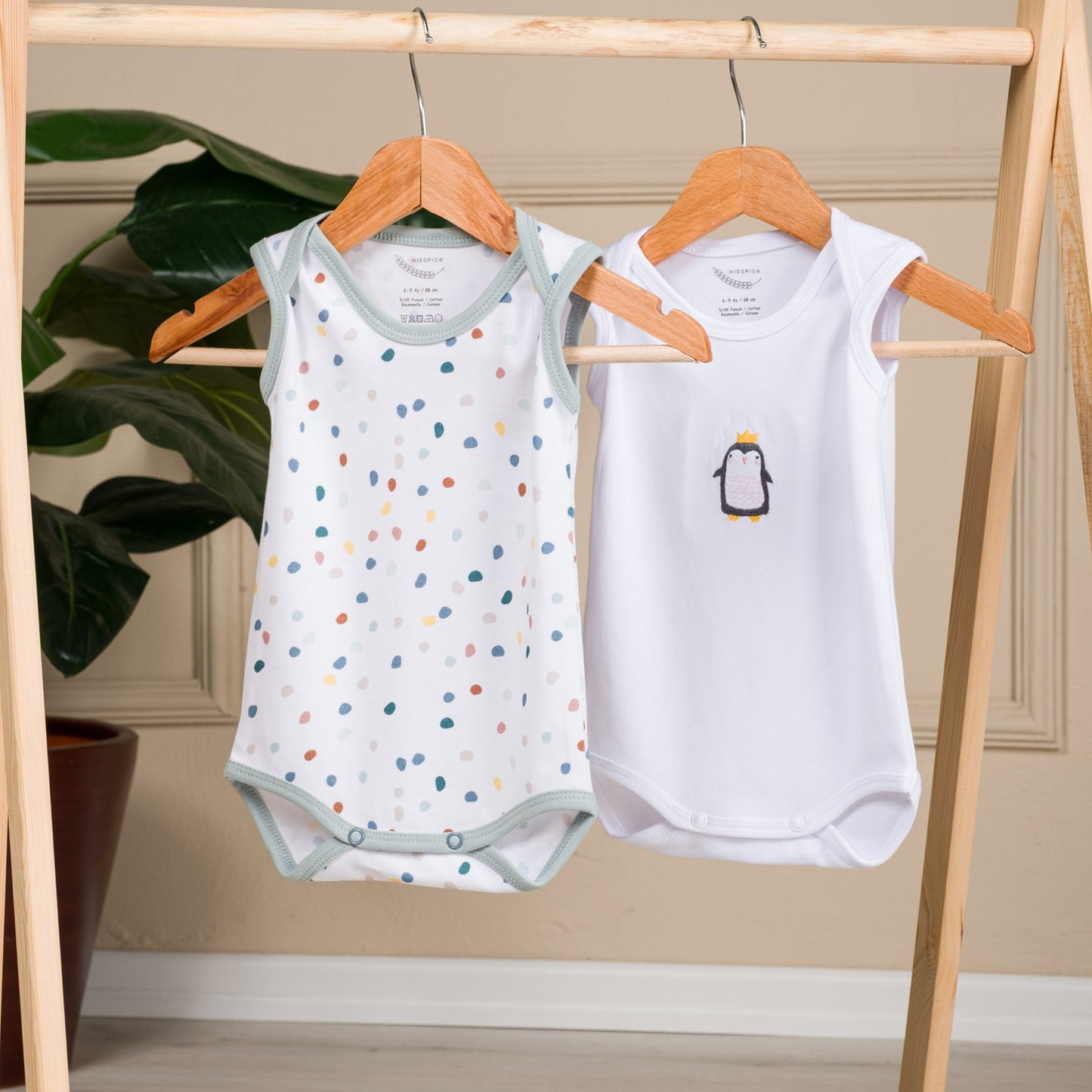 Penguin Sleeveless Bodysuit - 2 piece